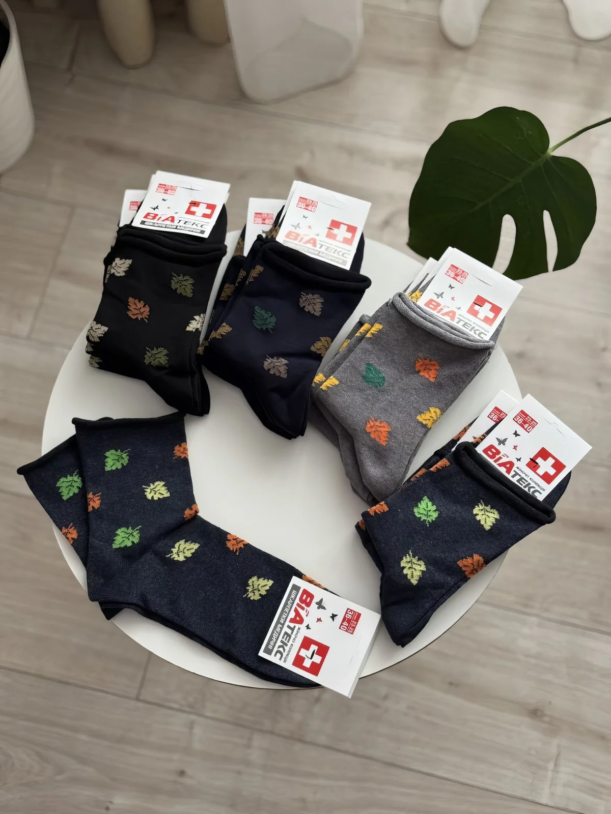 Жіночі шкарпетки "Віатекс" Україна зі слабкою резинкою (12 пар в 1 уп.)